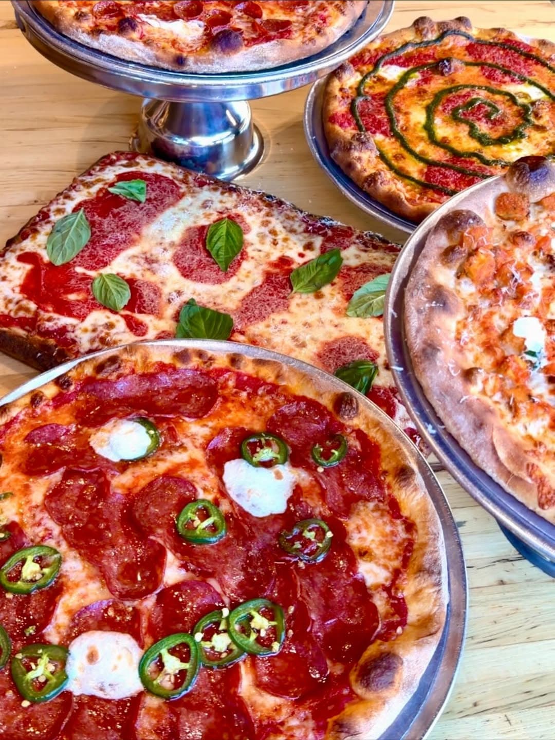 Arugula salad with fresh ingredients